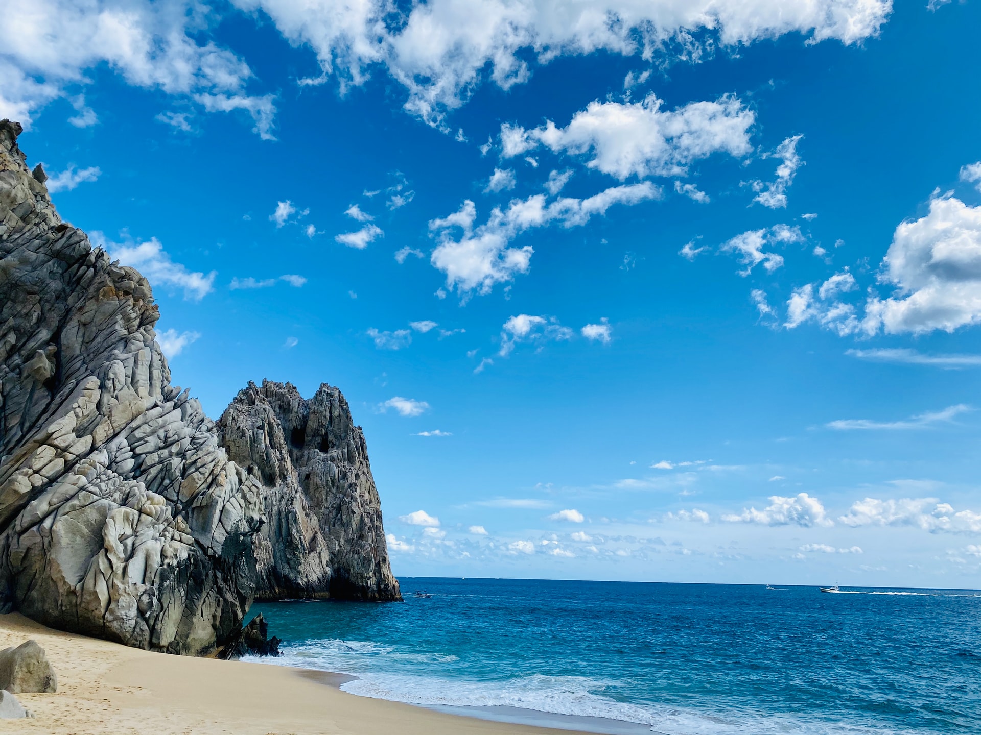 Experience the Beauty and Culture of Los Cabos